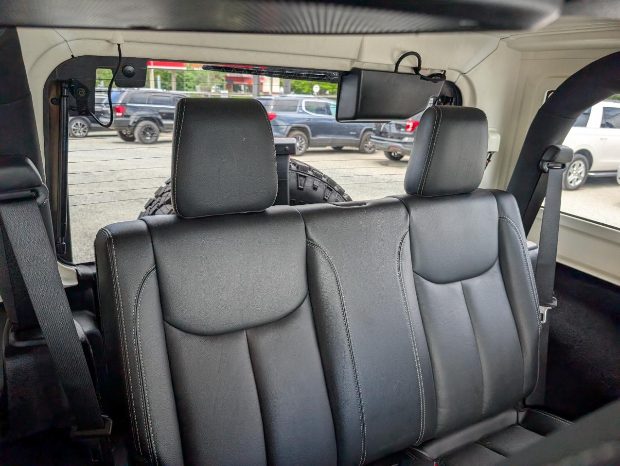 Jeep Wrangler  2015