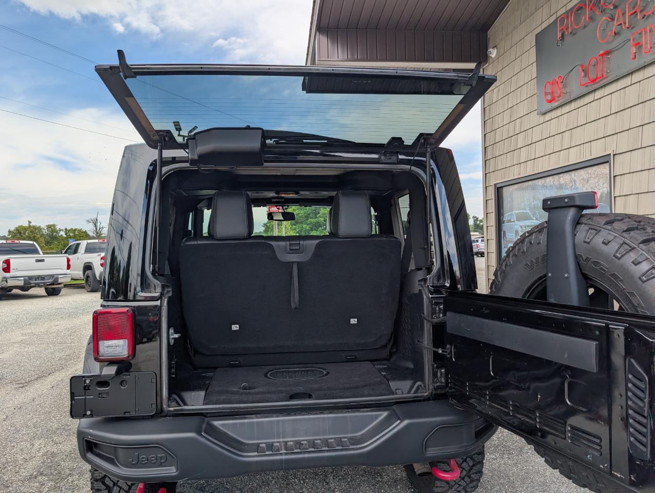 Jeep Wrangler  2015