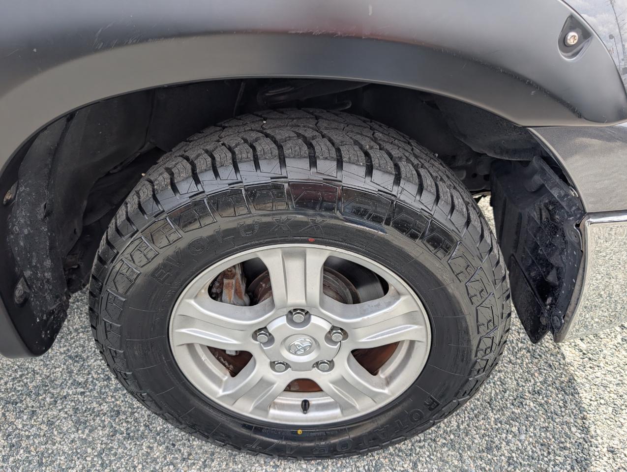 Toyota Tundra  2013