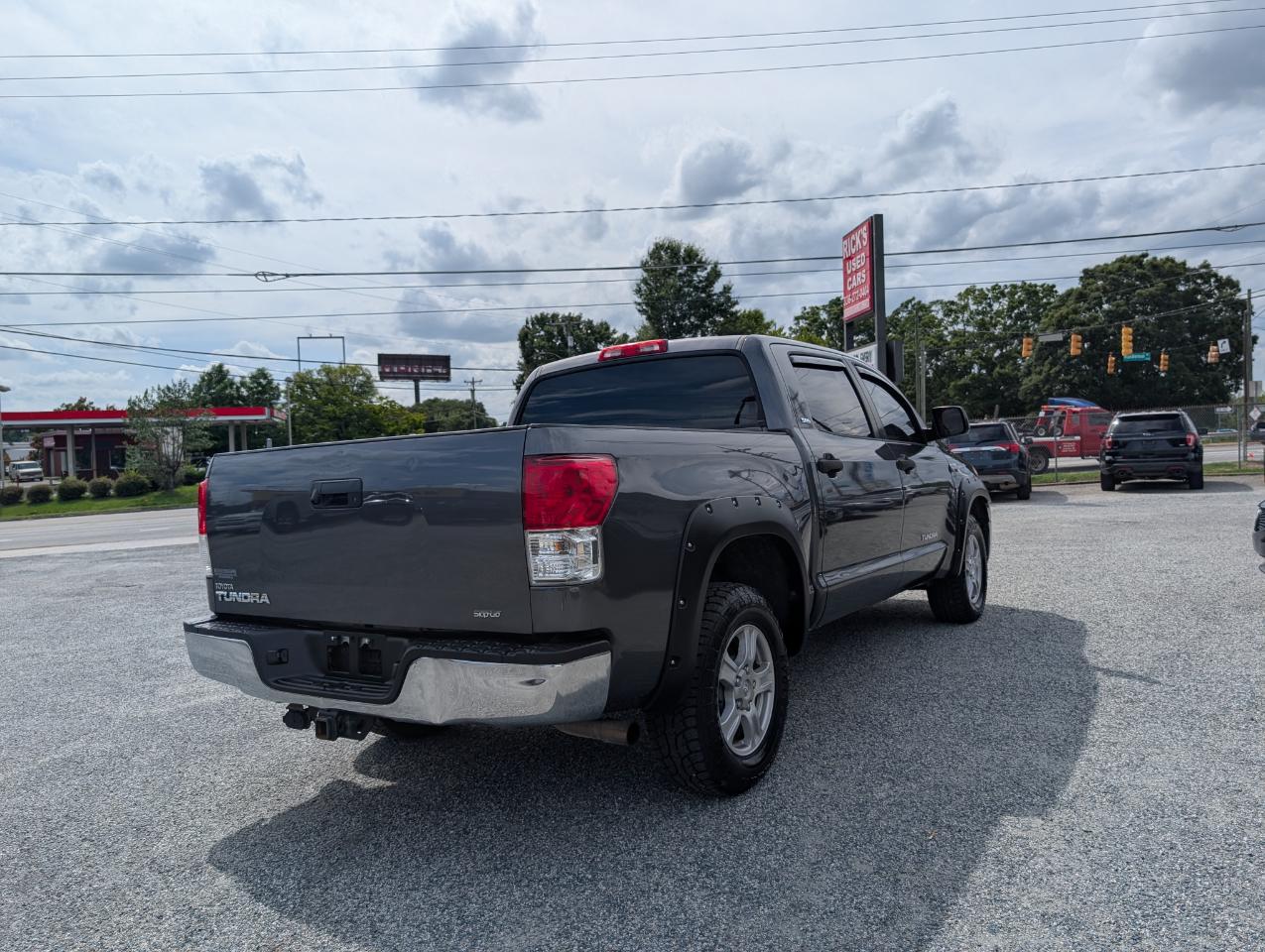 Toyota Tundra  2013