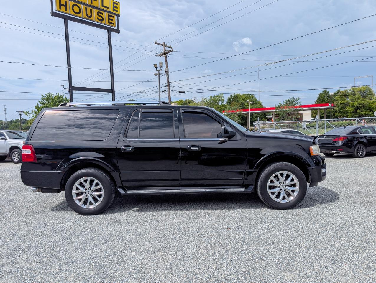 Ford Expedition EL Limited 2017