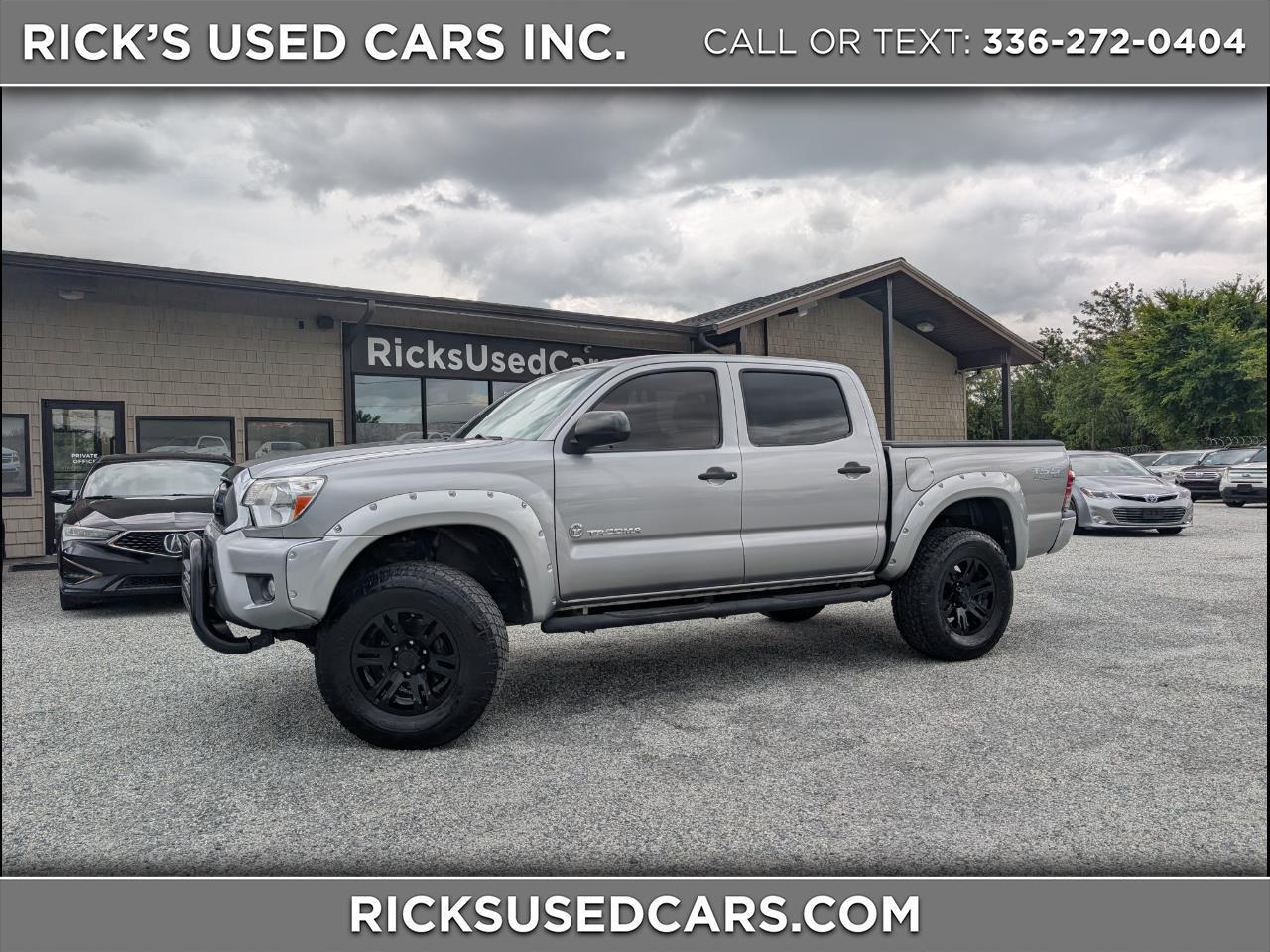 Toyota Tacoma  2015
