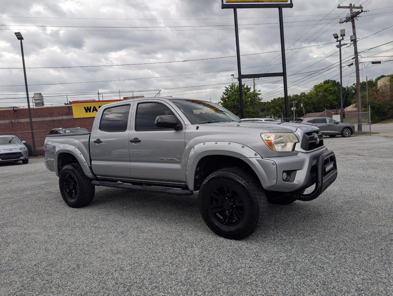 Toyota Tacoma  2015