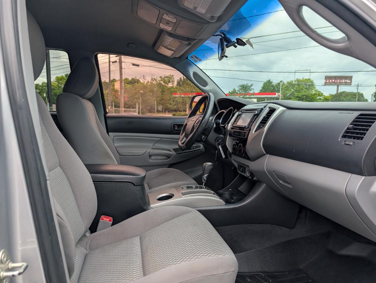 Toyota Tacoma  2015