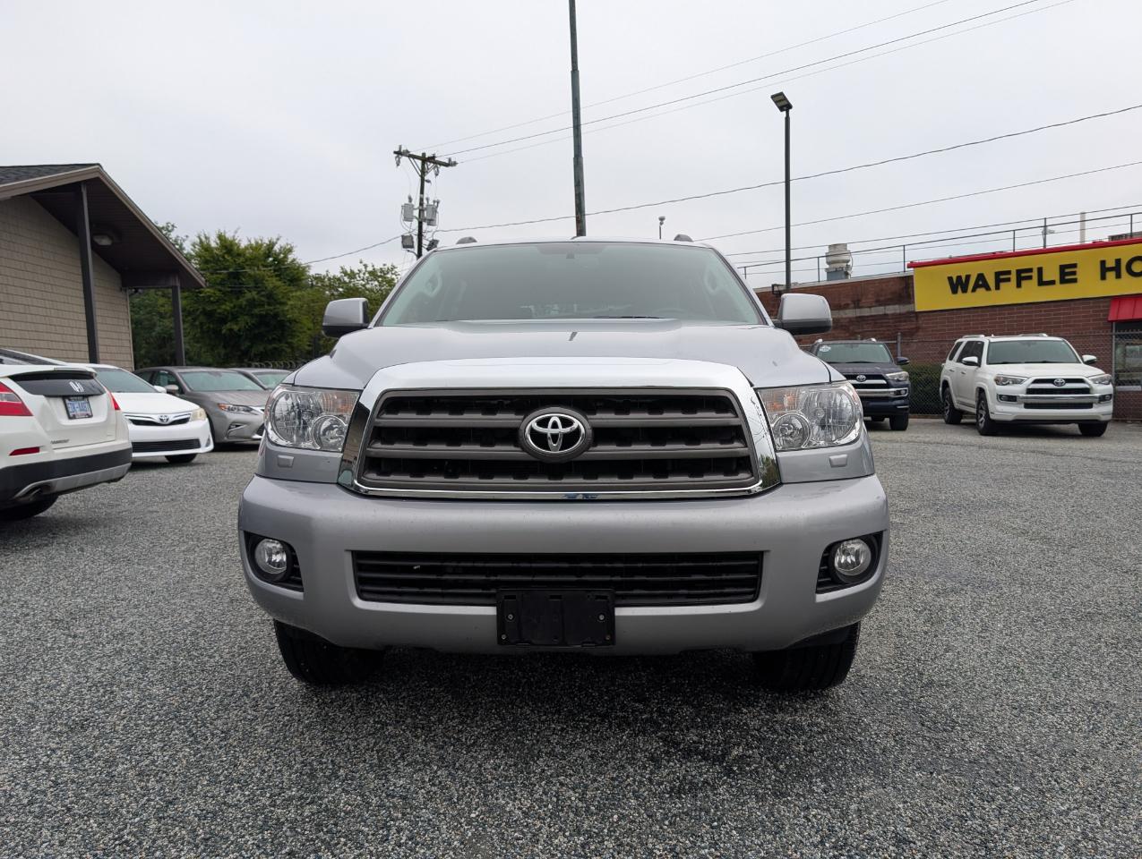 Toyota Sequoia SR5 2011