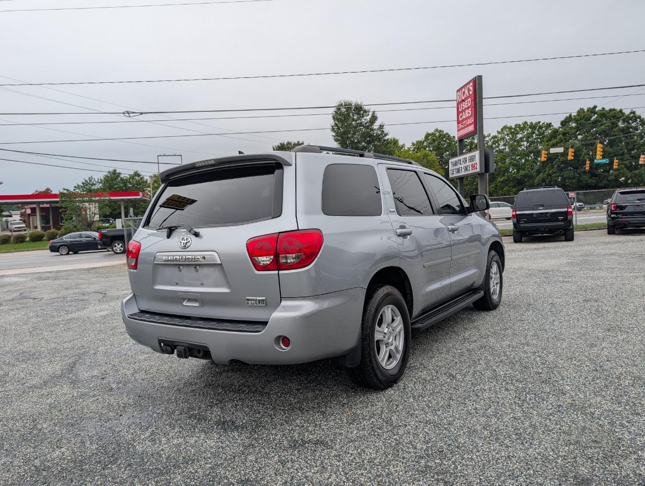 Toyota Sequoia SR5 2011