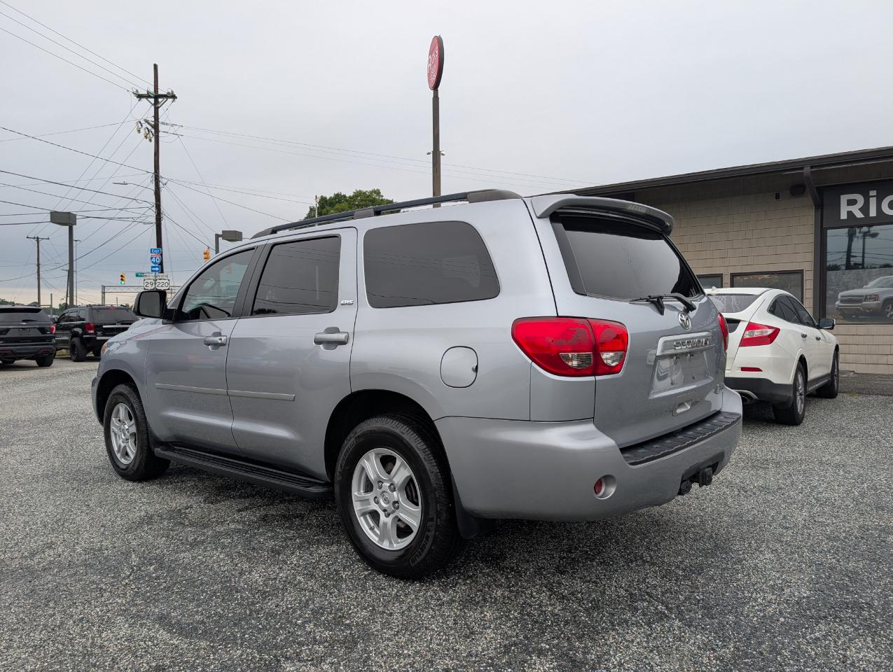 Toyota Sequoia SR5 2011