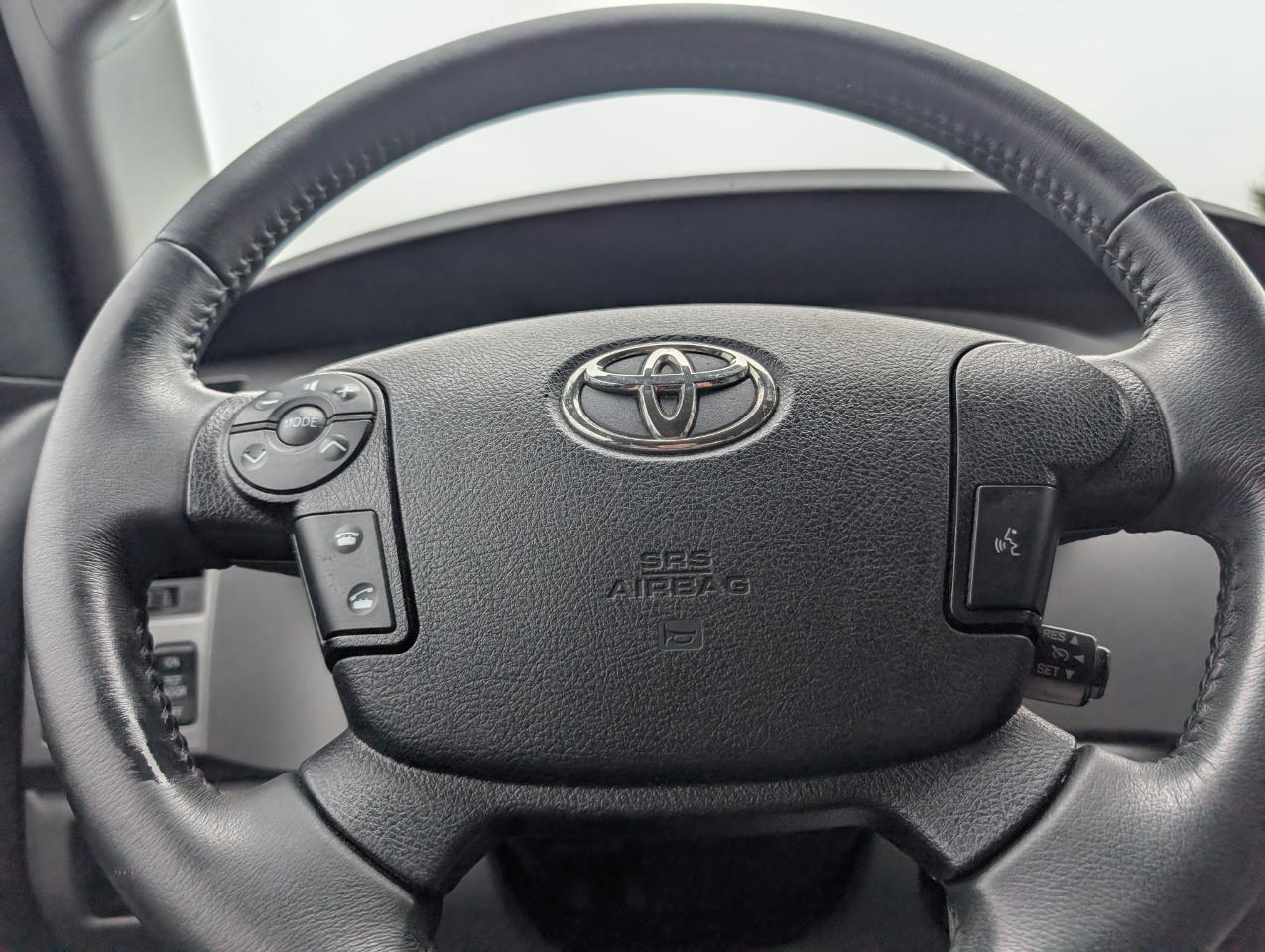 Toyota Sequoia SR5 2011
