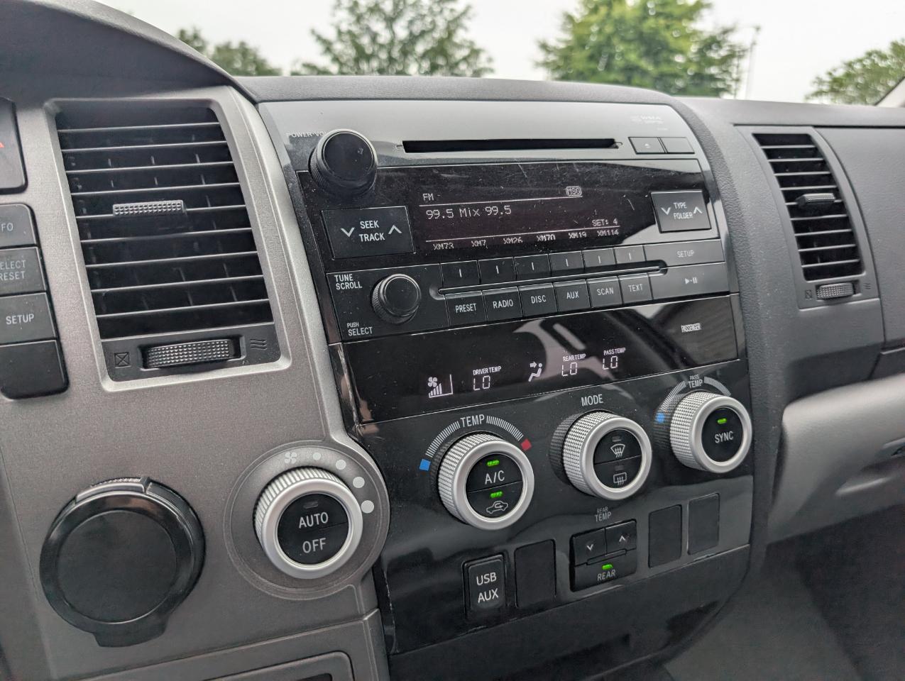 Toyota Sequoia SR5 2011