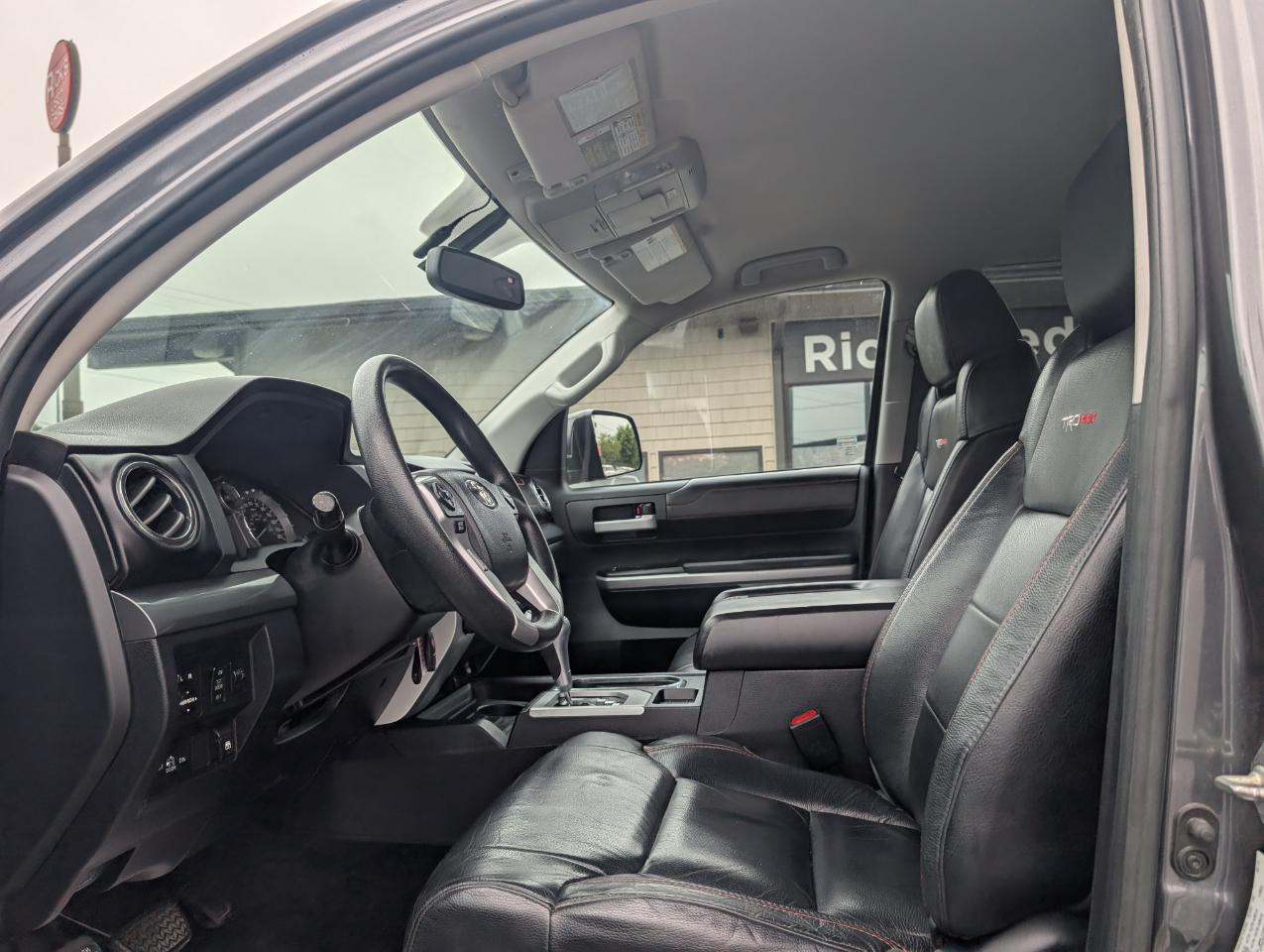 Toyota Tundra  2016
