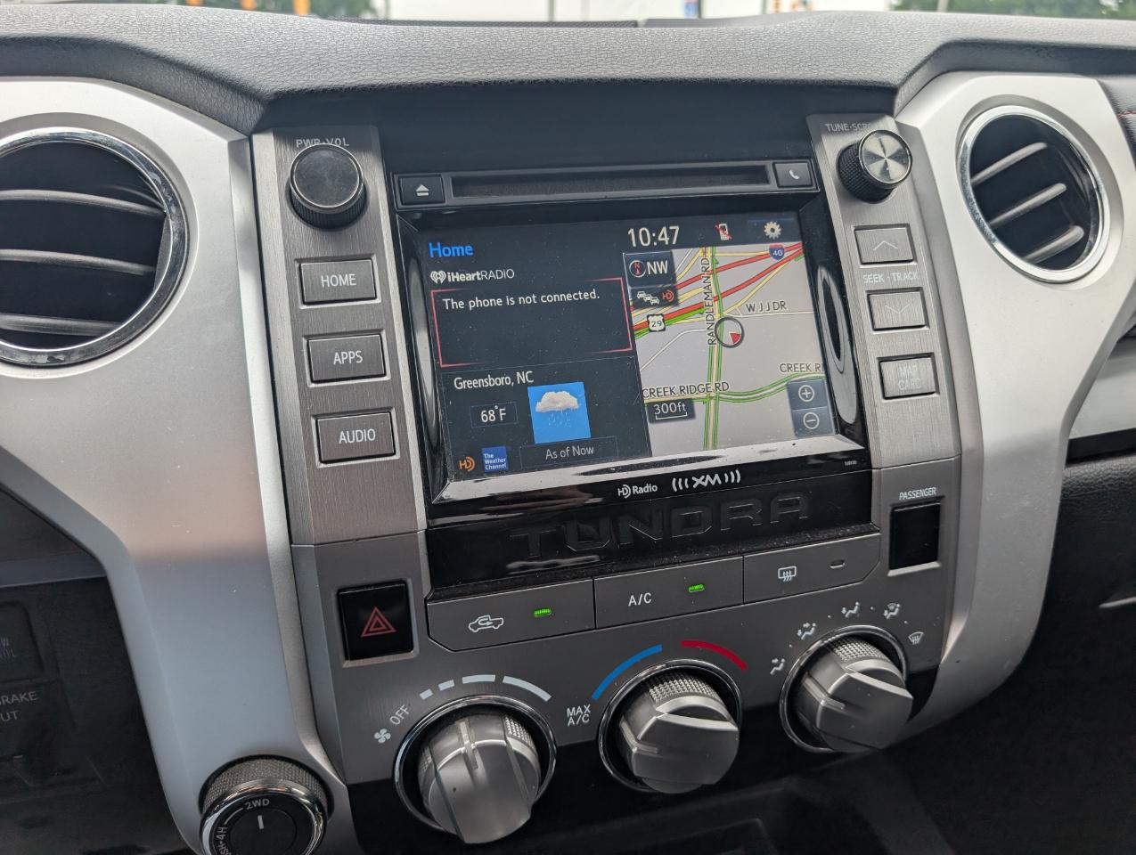 Toyota Tundra  2016