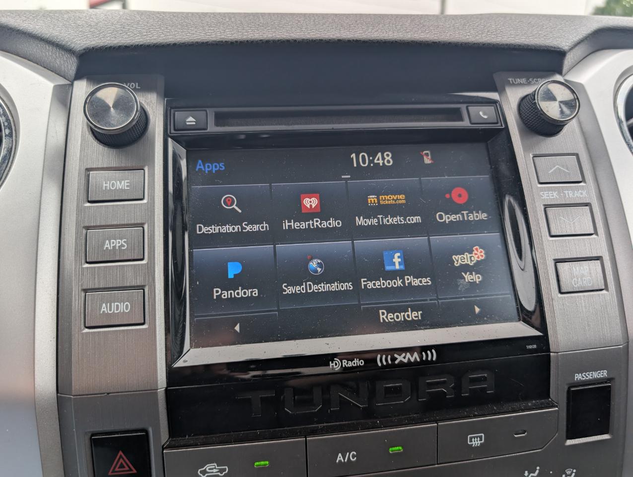 Toyota Tundra  2016