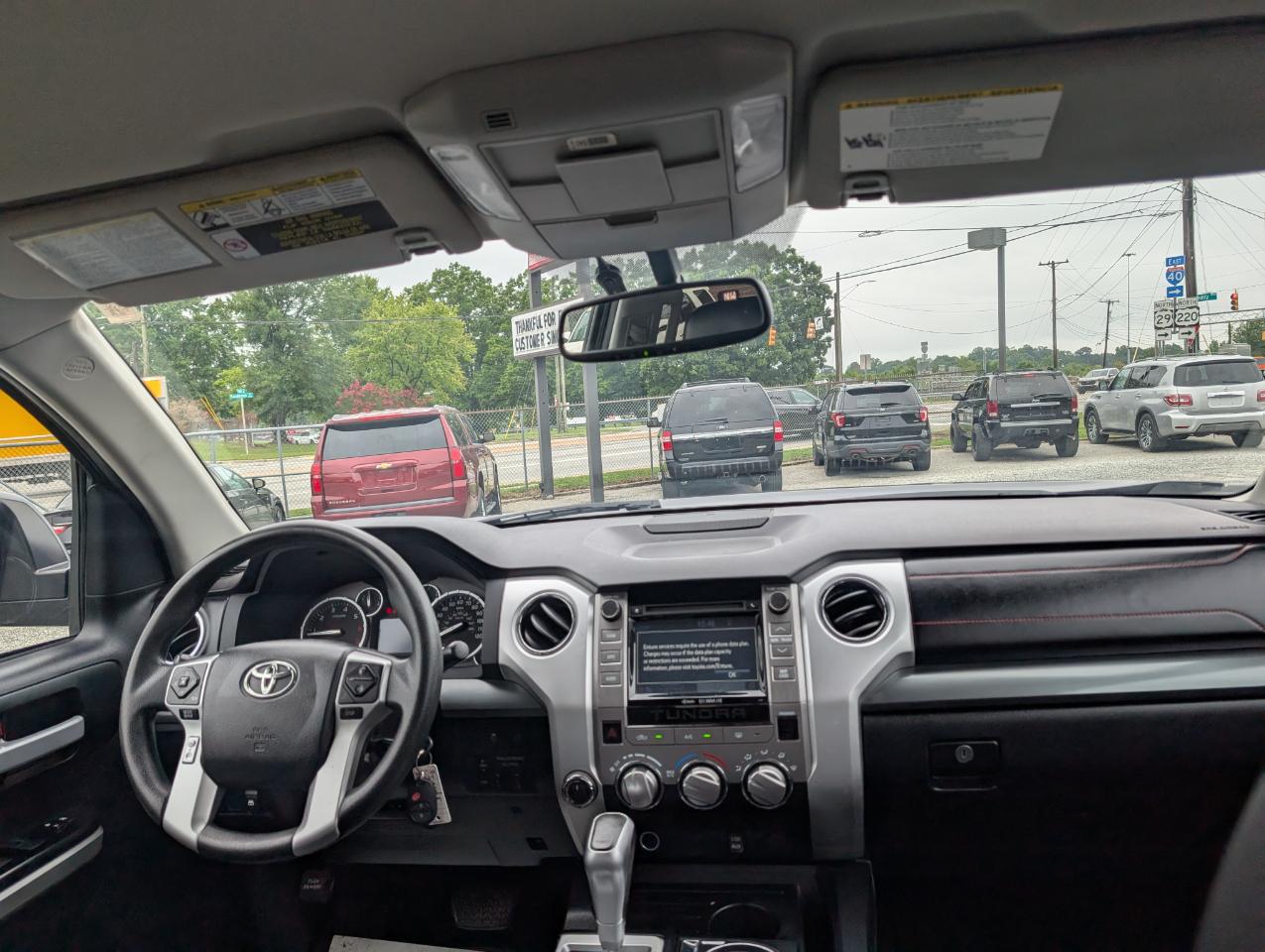 Toyota Tundra  2016
