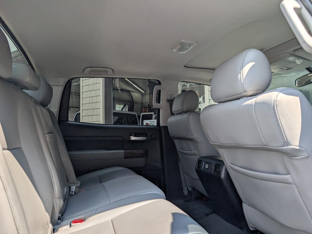 Toyota Tundra Limited CrewMax 4WD 2012