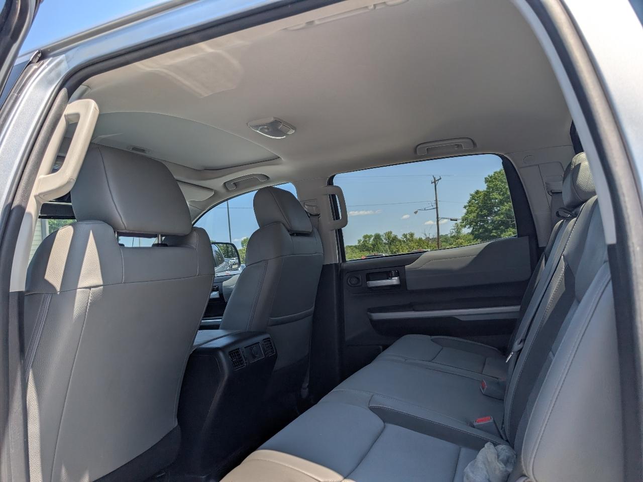 Toyota Tundra Limited CrewMax 4WD 2018