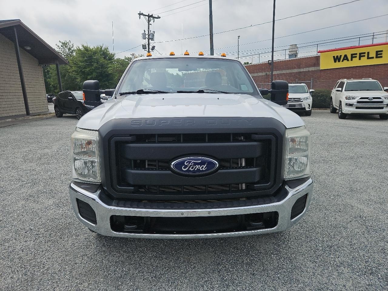Ford Super Duty F-350 DRW  2014