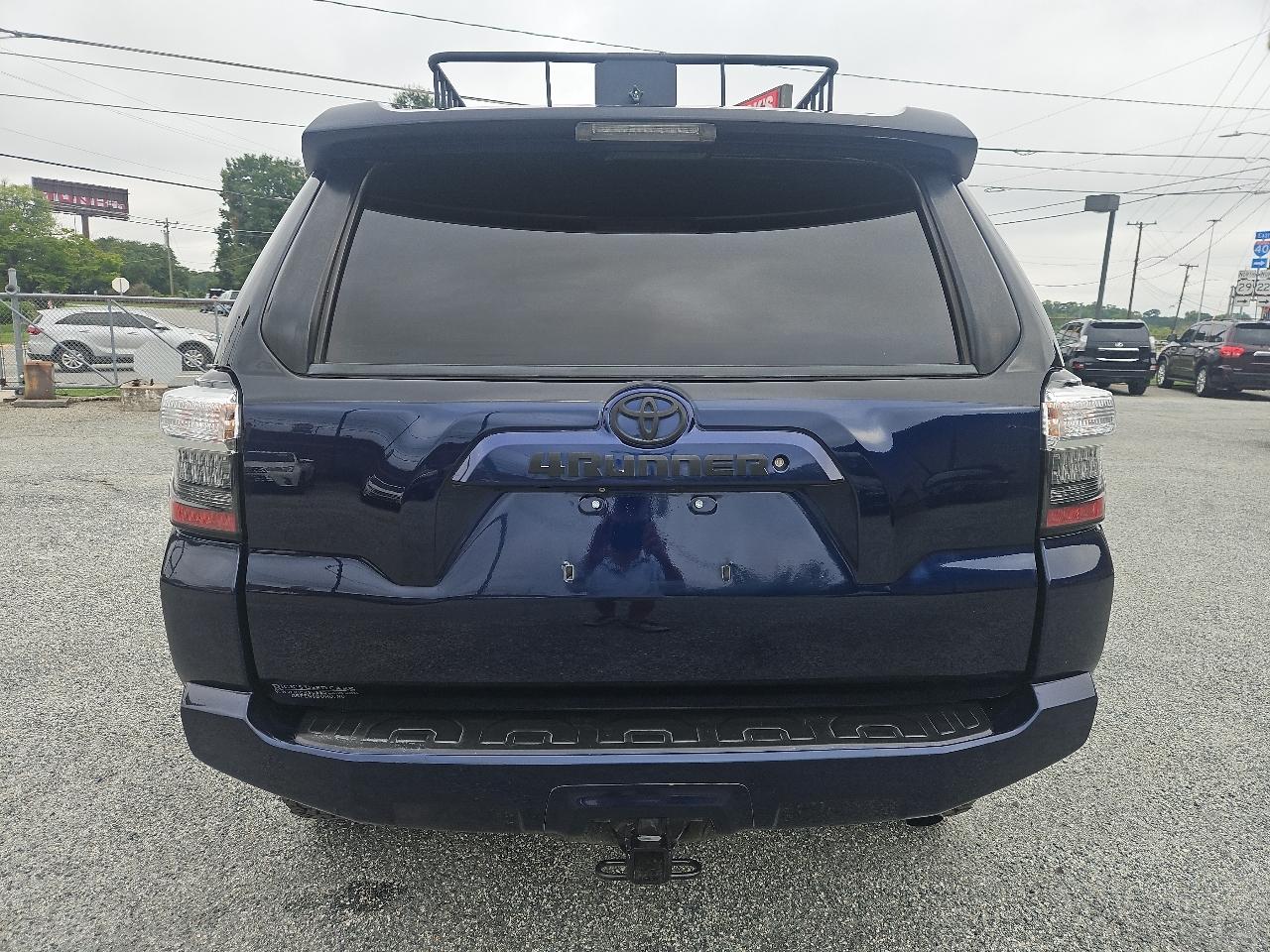 Toyota 4Runner SR5 4WD 2014