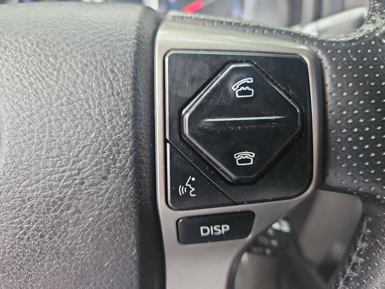 Toyota 4Runner SR5 4WD 2014