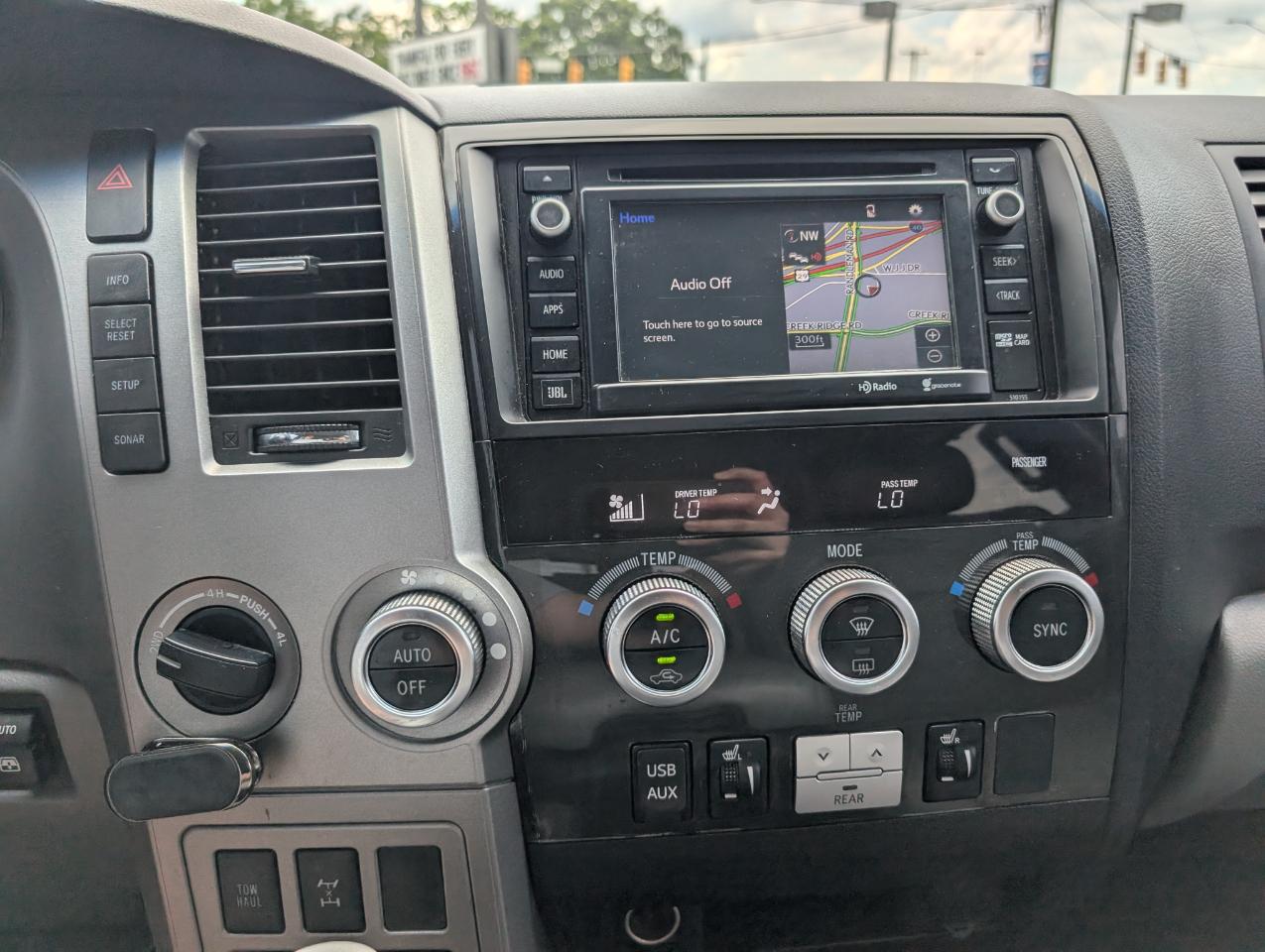 Toyota Sequoia Limited 4WD 2016