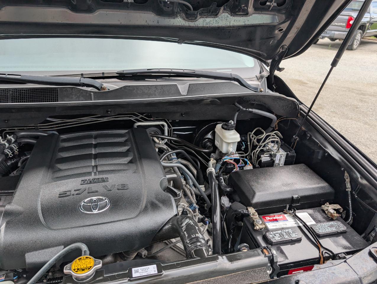 Toyota Sequoia Limited 4WD 2016