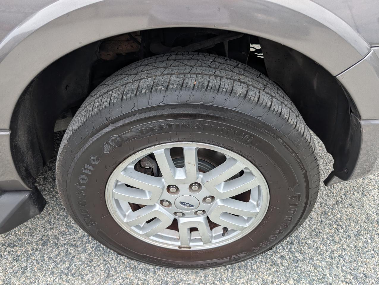 Ford Expedition EL  2012