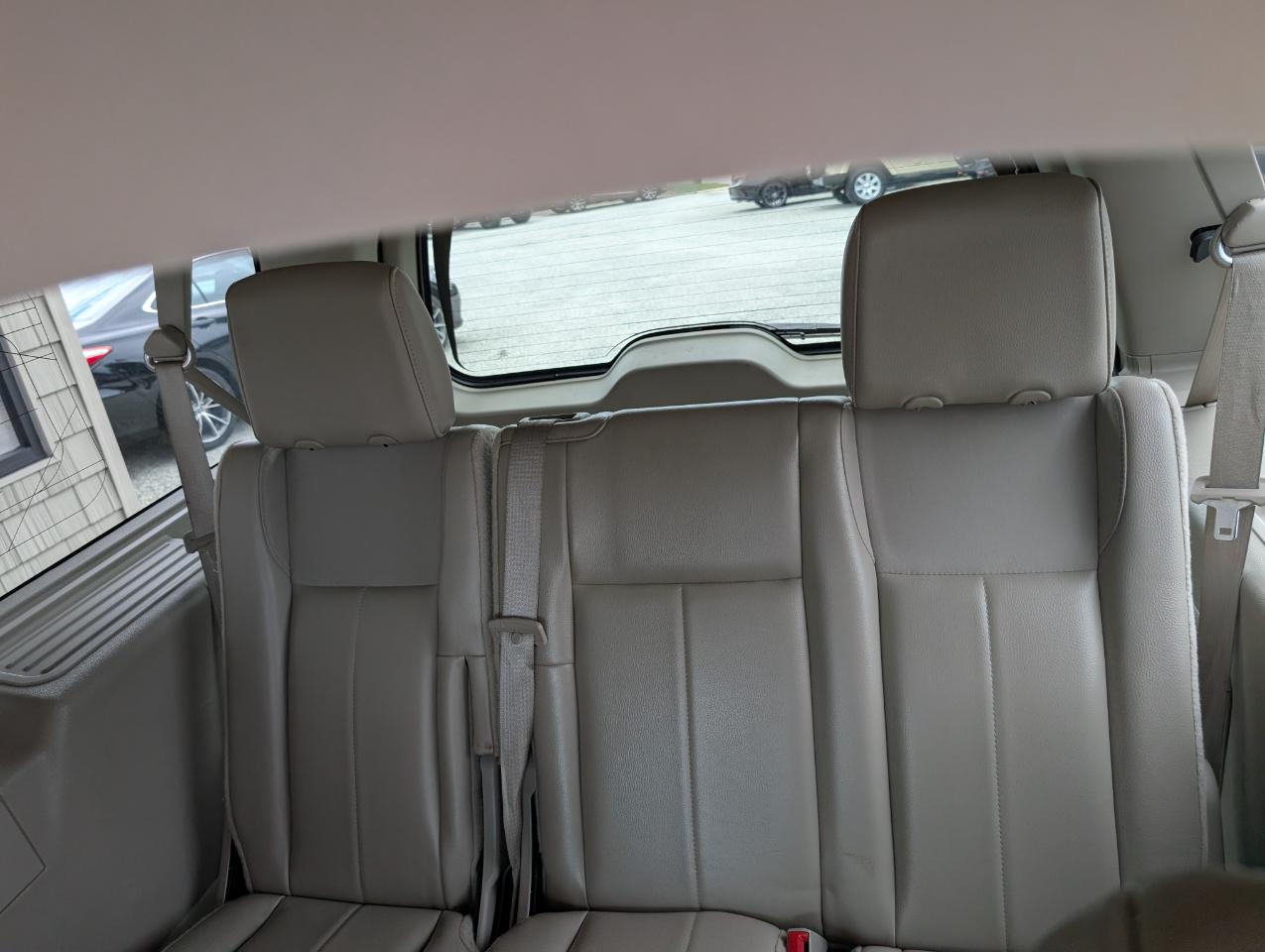 Ford Expedition EL  2012