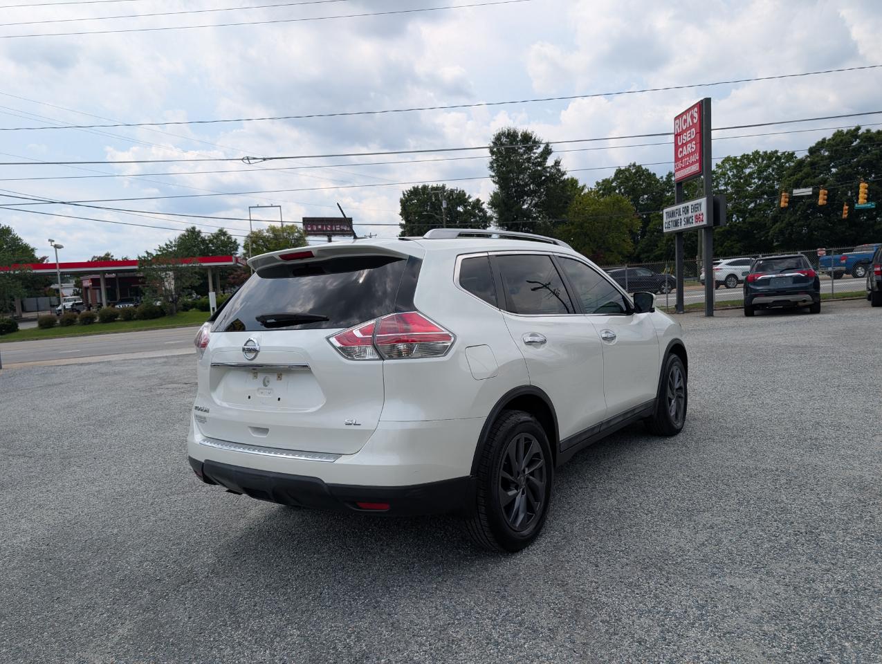 Nissan Rogue SL FWD 2015