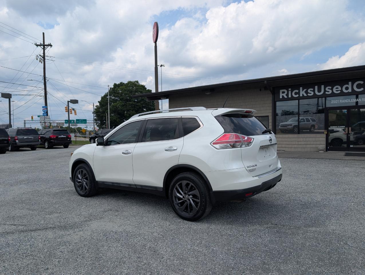 Nissan Rogue SL FWD 2015