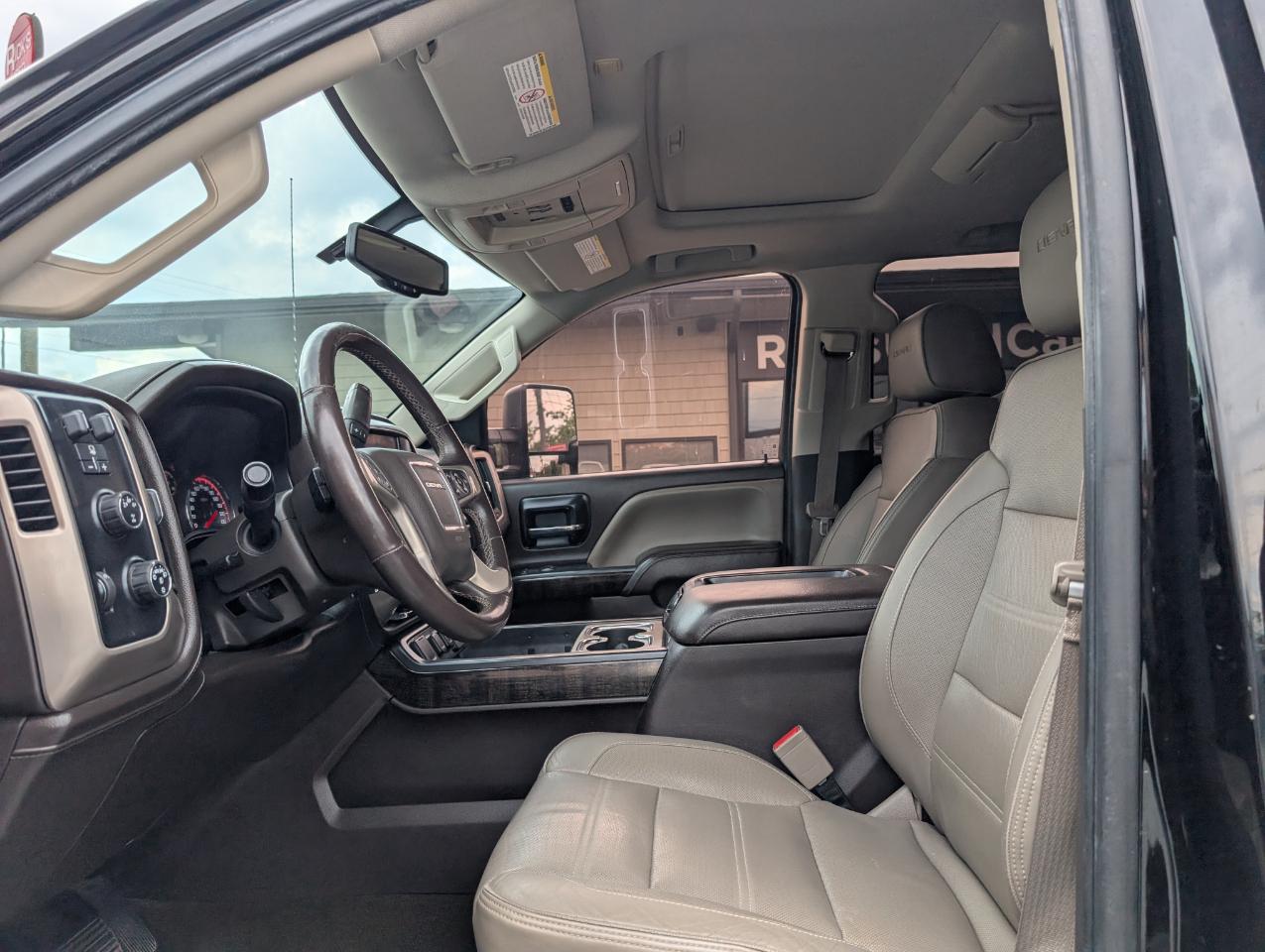 GMC Sierra 2500HD Denali Crew Cab 4WD 2015