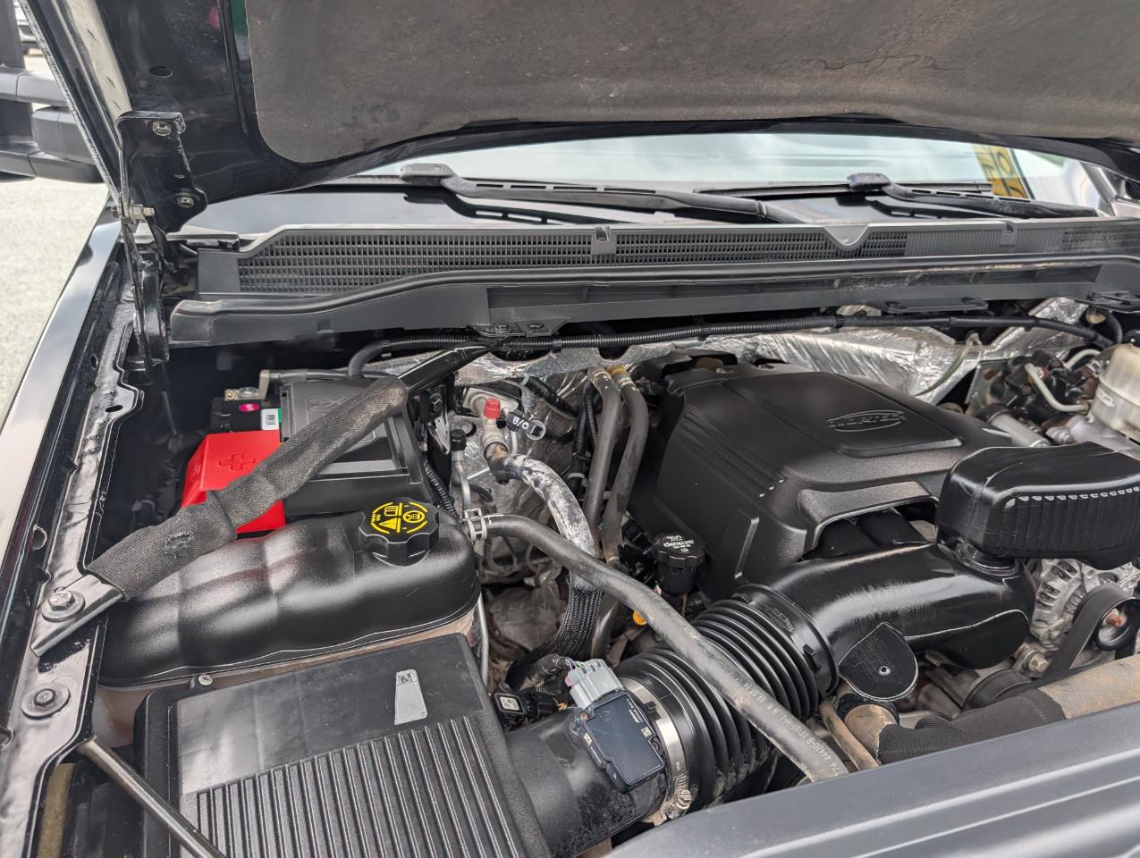 GMC Sierra 2500HD Denali Crew Cab 4WD 2015