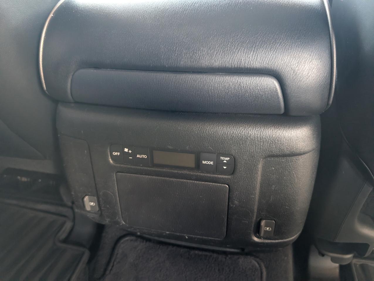 Infiniti QX80 LUXE 2019
