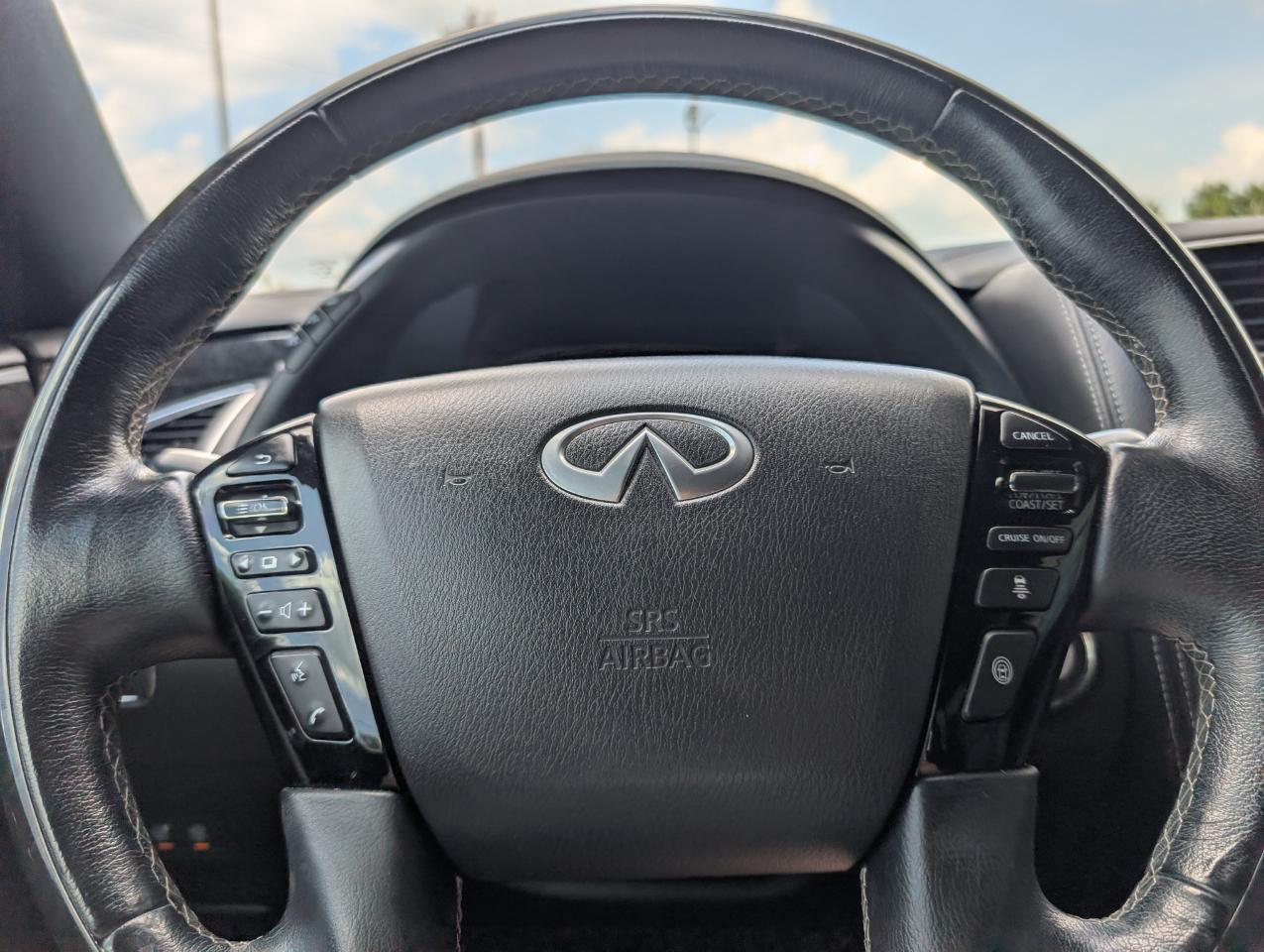 Infiniti QX80 LUXE 2020