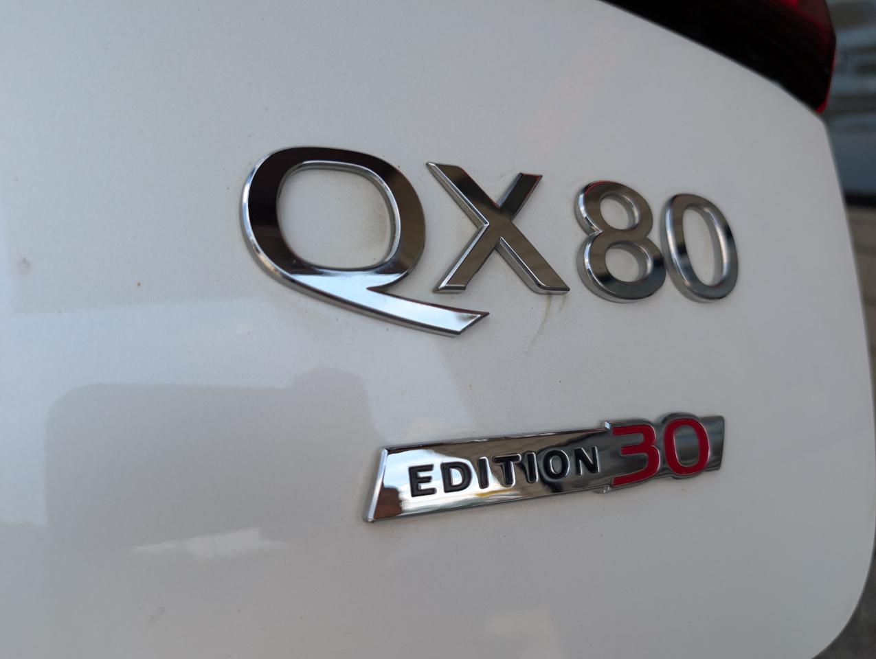 Infiniti QX80 LUXE 2020