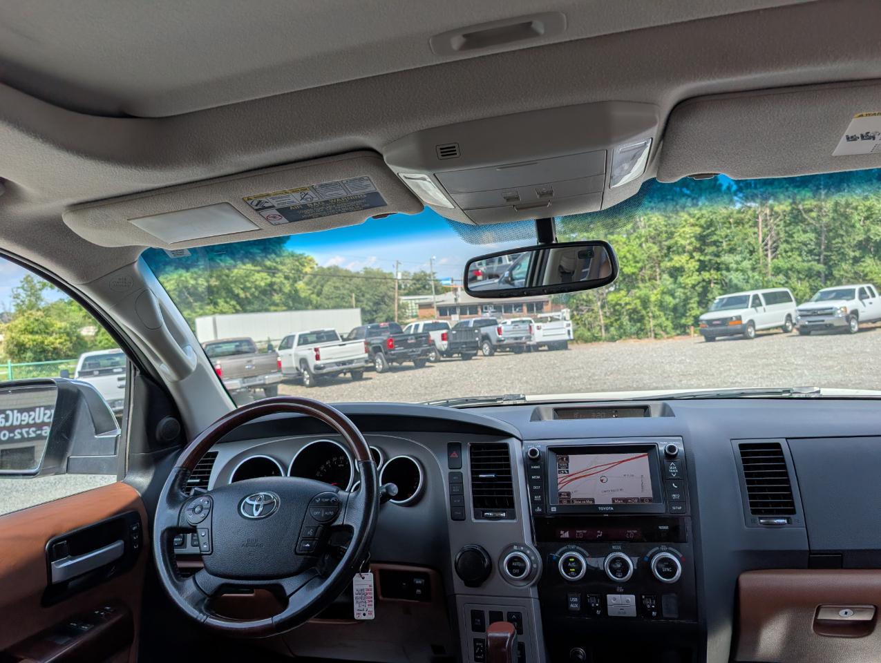 Toyota Sequoia Platinum 2013