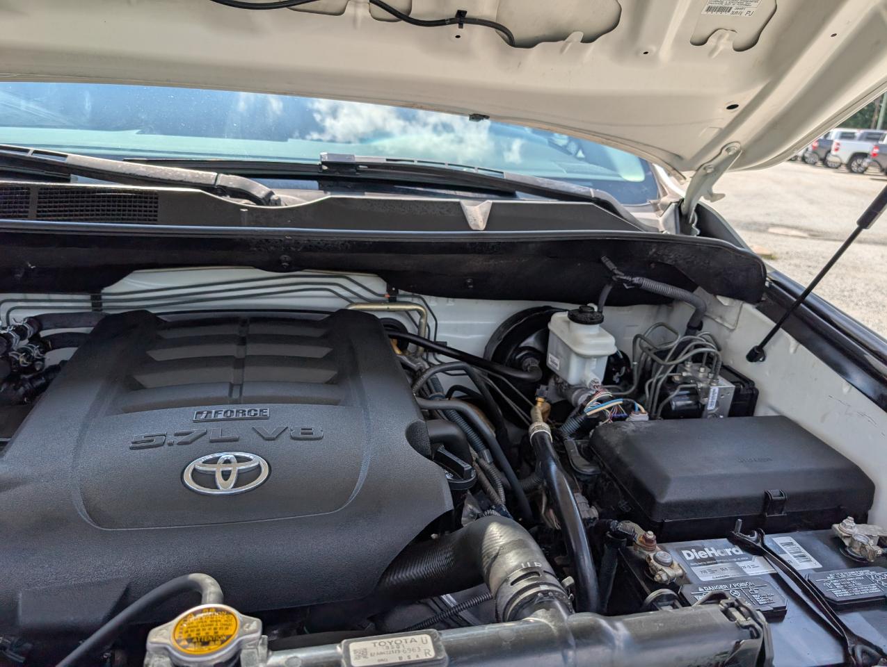 Toyota Sequoia Platinum 2013
