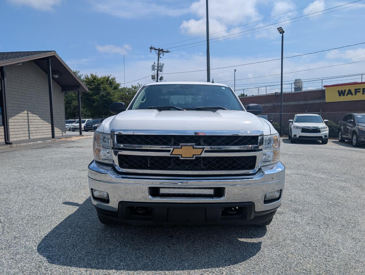 Chevrolet Silverado 2500HD LT Crew Cab 4WD 2012