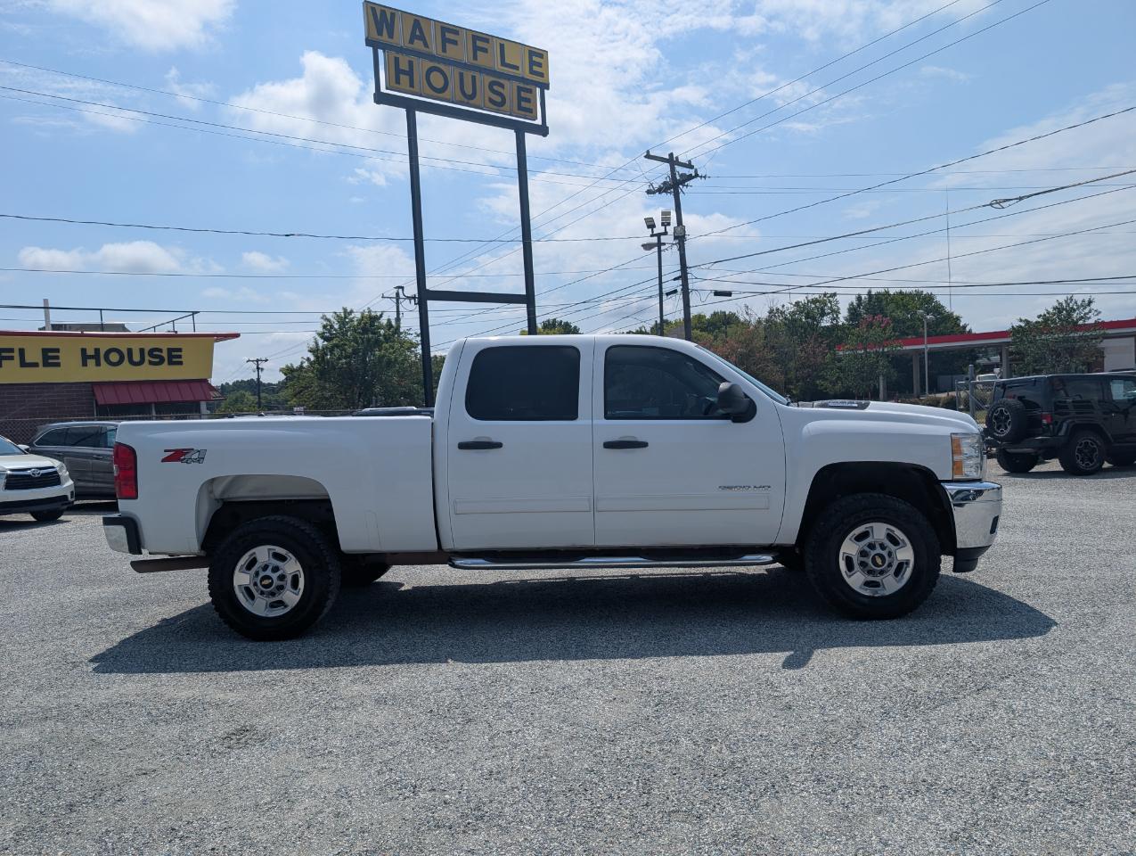 Chevrolet Silverado 2500HD LT Crew Cab 4WD 2012