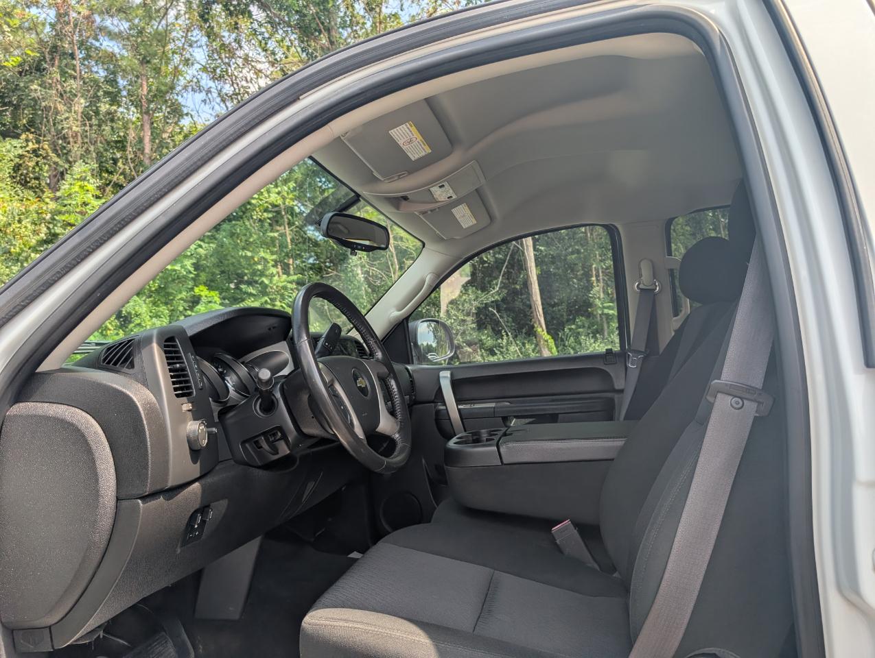 Chevrolet Silverado 2500HD LT Crew Cab 4WD 2012