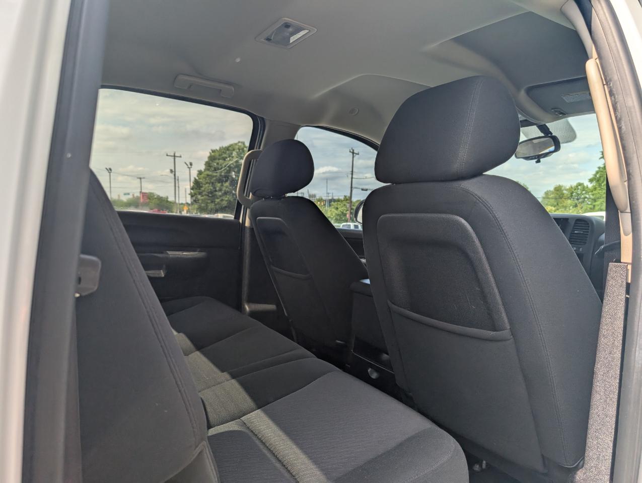Chevrolet Silverado 2500HD LT Crew Cab 4WD 2012