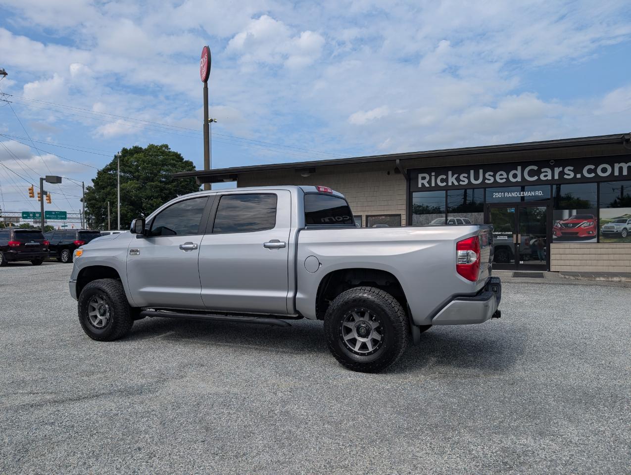 Toyota Tundra Platinum CrewMax 4WD 2014