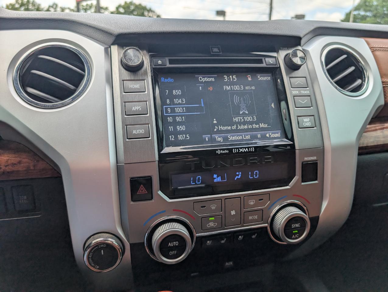 Toyota Tundra Platinum CrewMax 4WD 2014