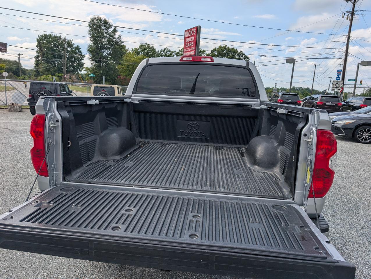 Toyota Tundra Platinum CrewMax 4WD 2014
