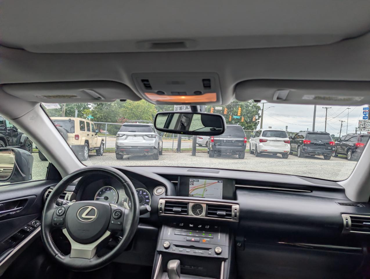 Lexus IS 350  2015