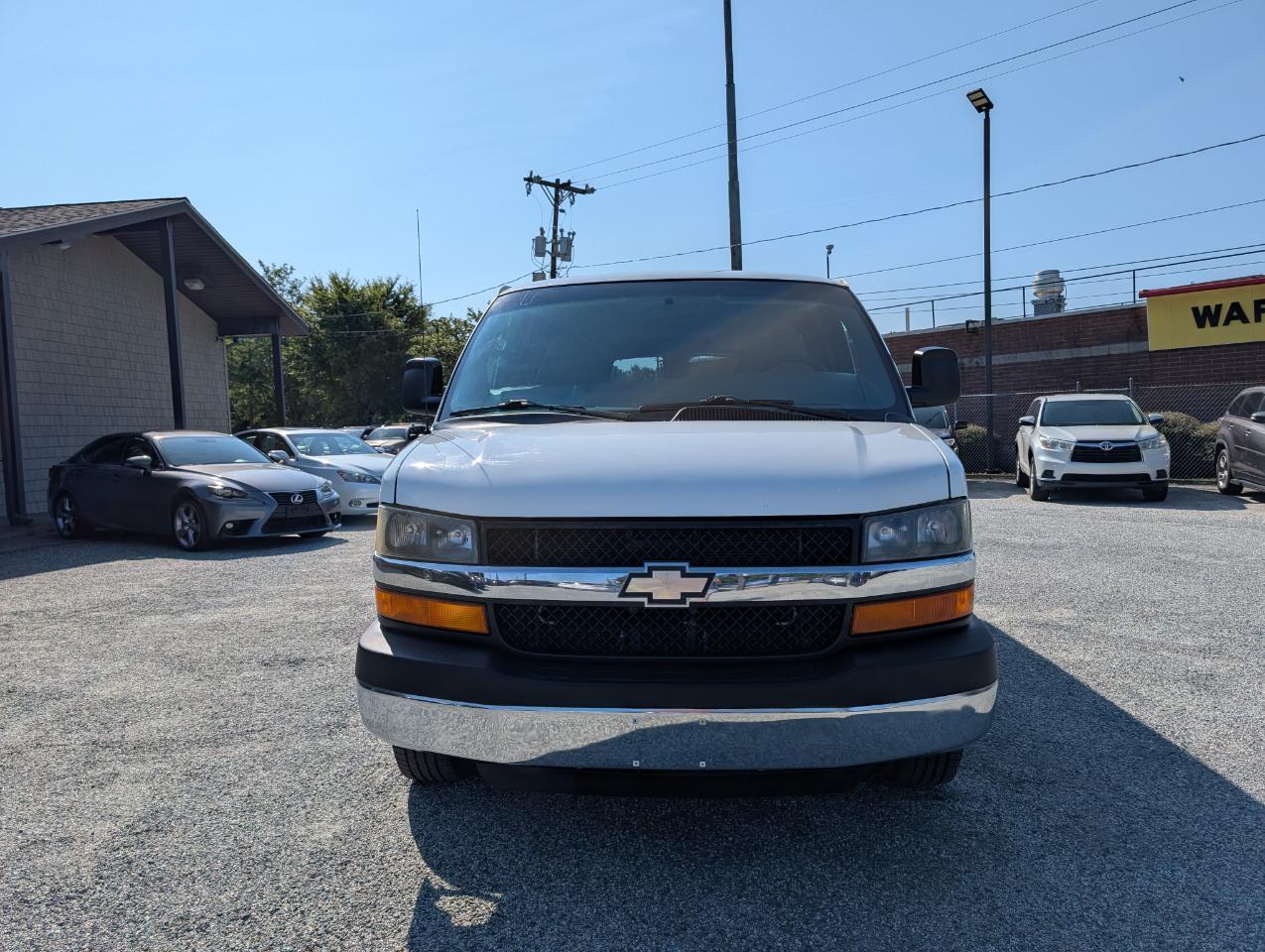Chevrolet Express Passenger  2014