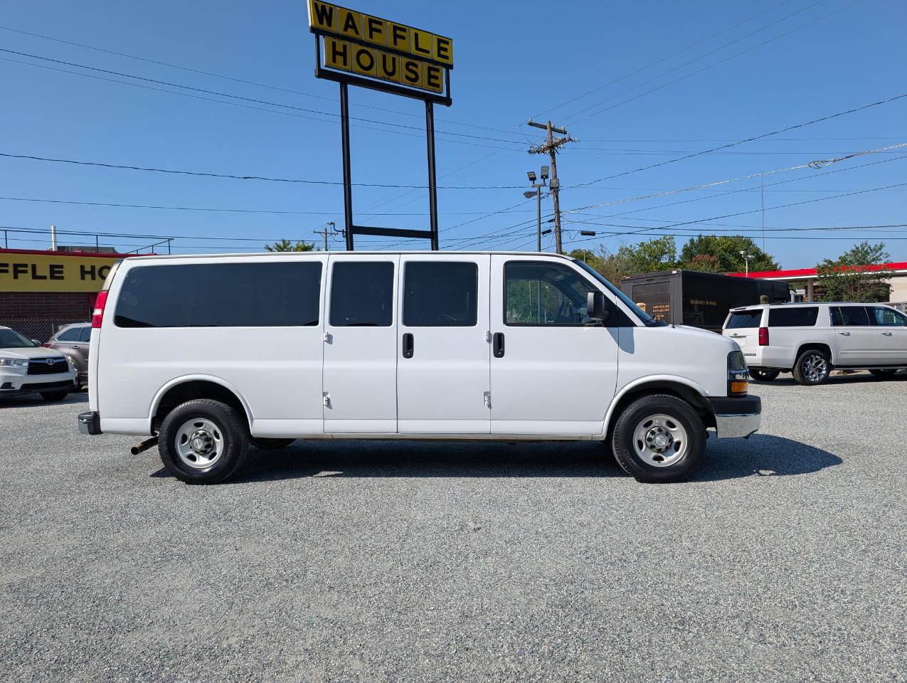 Chevrolet Express Passenger  2014