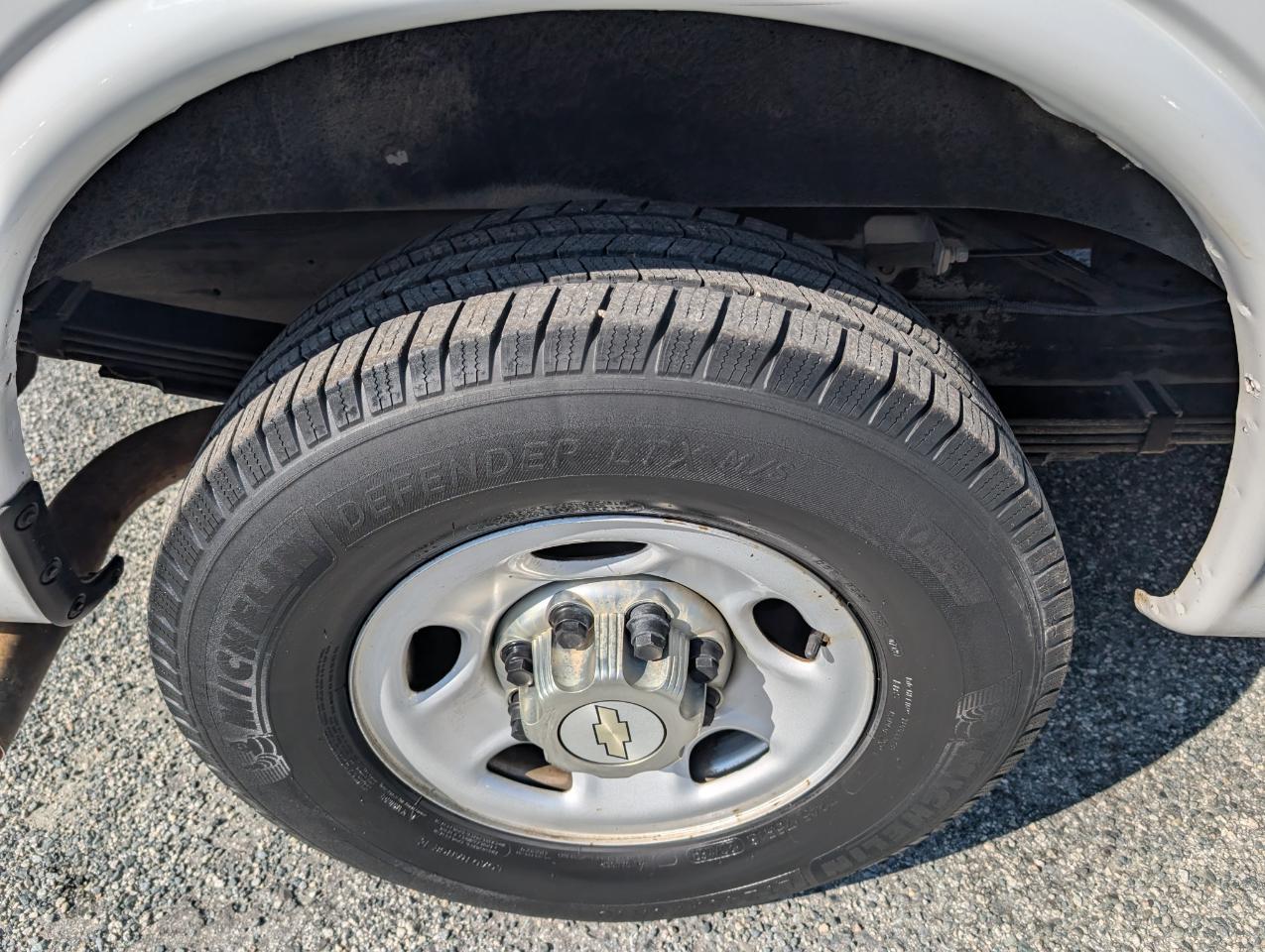 Chevrolet Express Passenger  2014