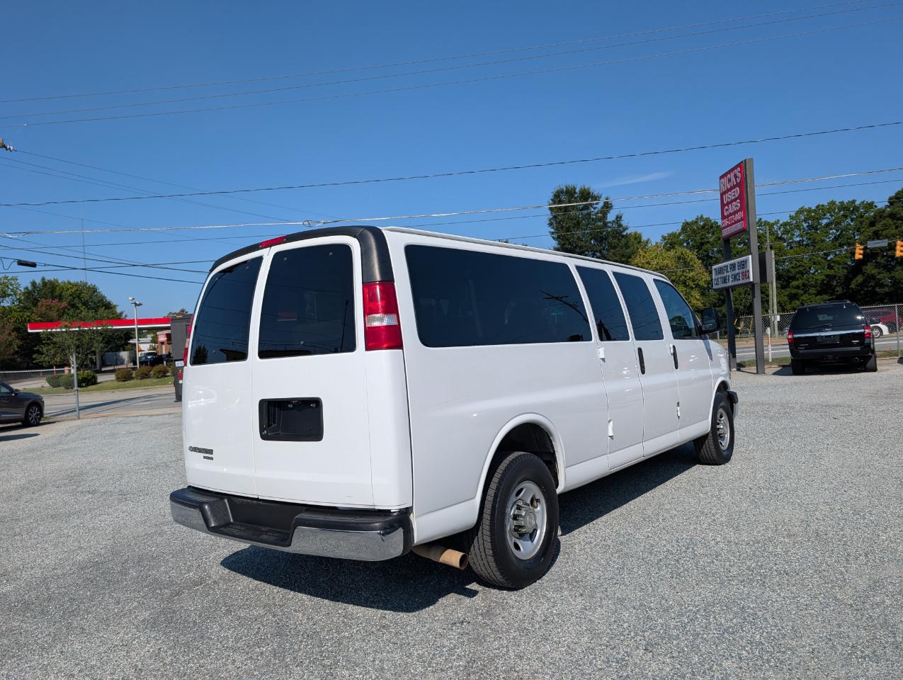 Chevrolet Express Passenger  2014