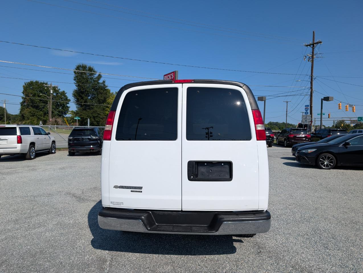 Chevrolet Express Passenger  2014