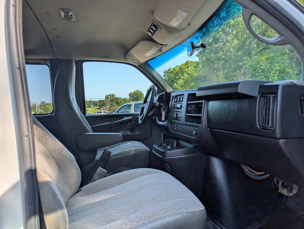 Chevrolet Express Passenger  2014