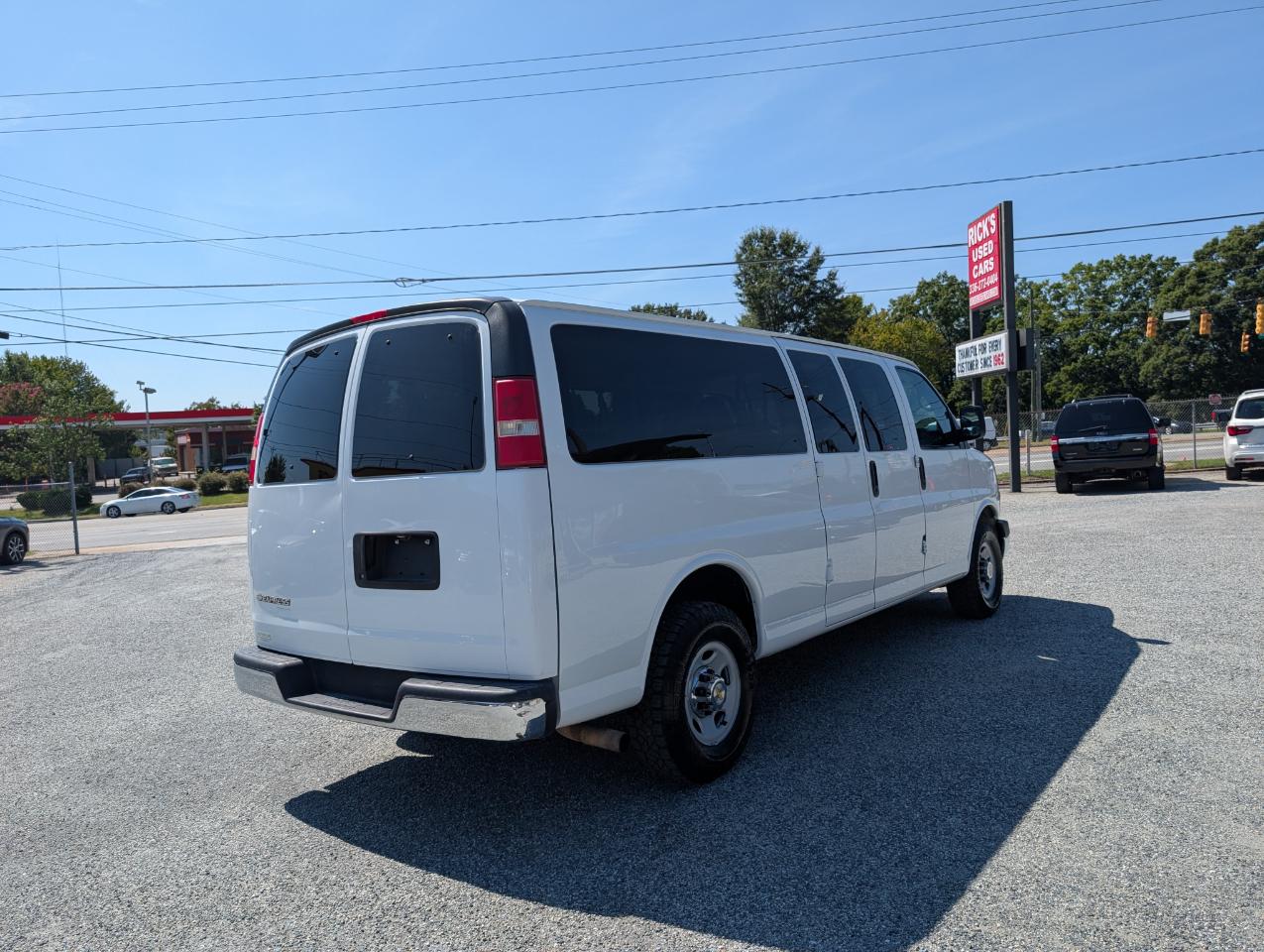 Chevrolet Express Passenger  2013